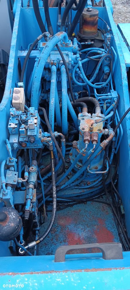 Fuchs MHL 340 Przeładunkowa do Złomu Podnoszona kabina - 8