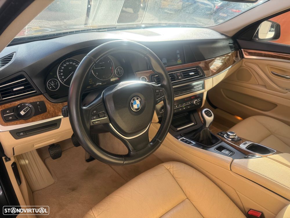 BMW 520 - 22