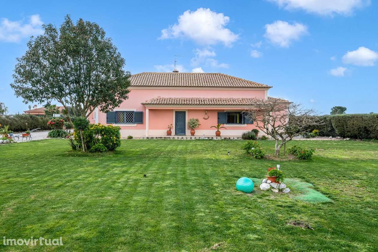 Moradia Isolada T4 com jardim, Palmela - Grande imagem: 2/48