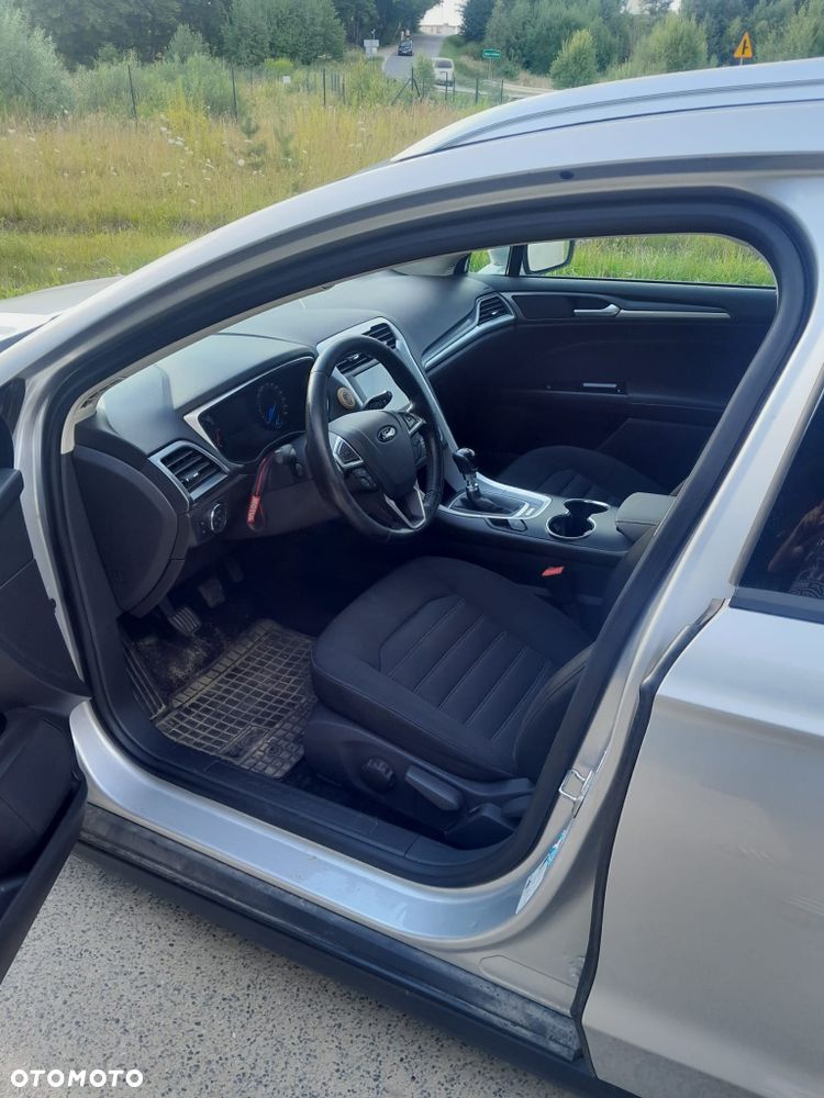 Ford Mondeo - 7