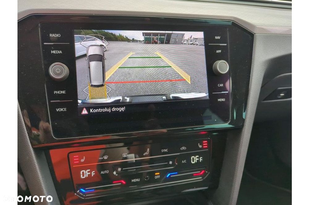 Volkswagen Passat Variant - 9