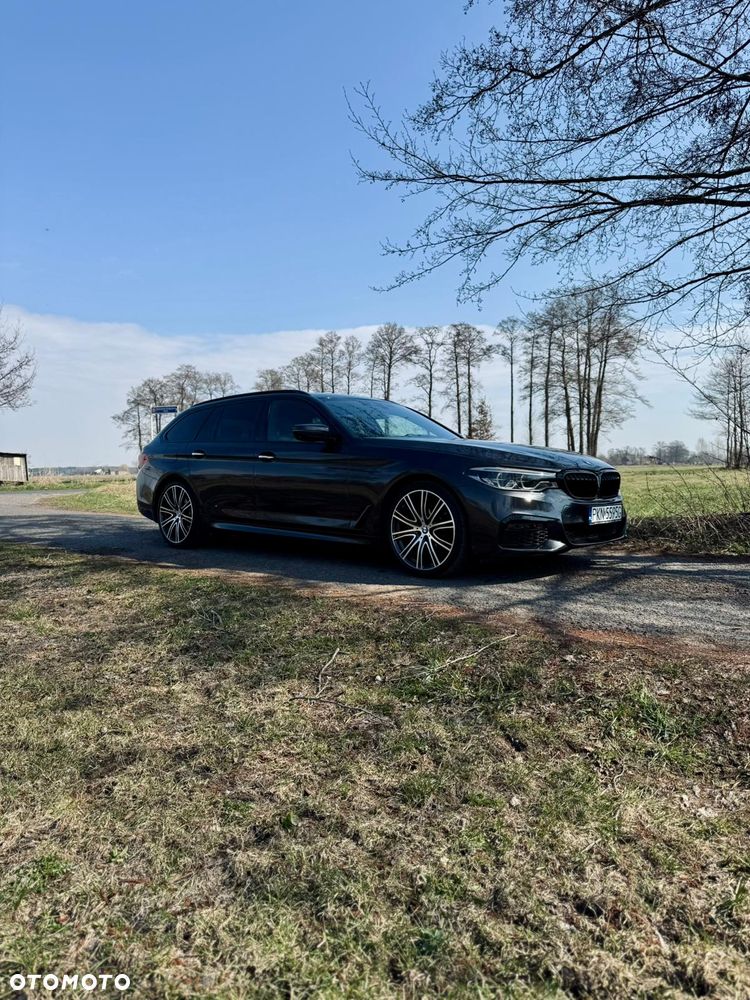 BMW Seria 5 520d M Sport - 14