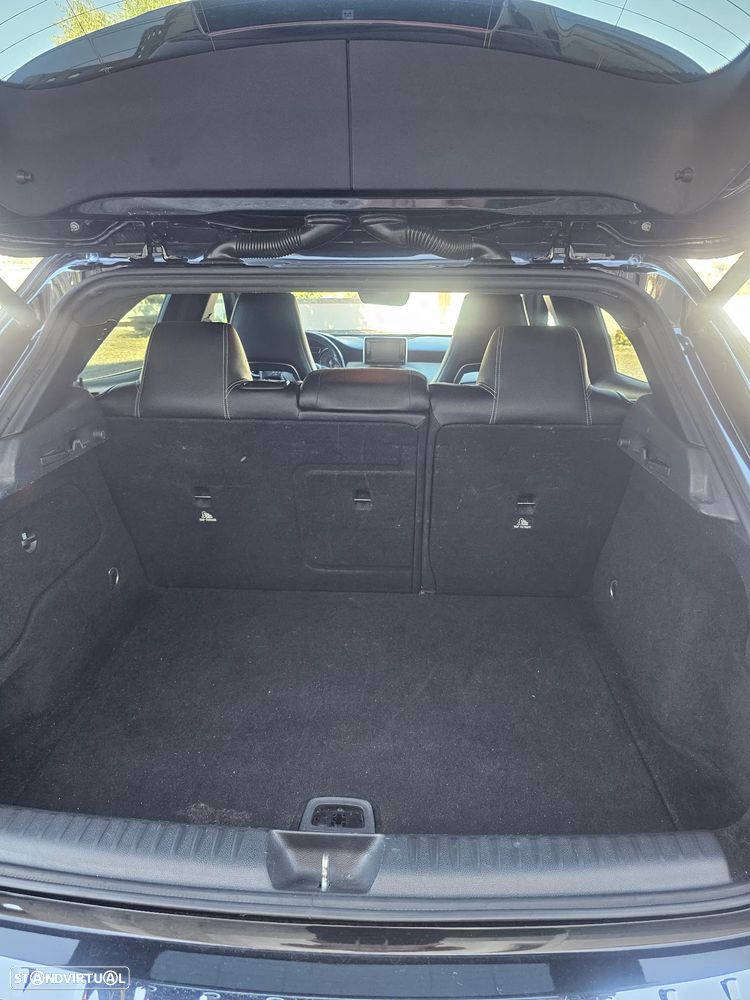 Mercedes-Benz GLA 200 (CDI) d Urban - 21