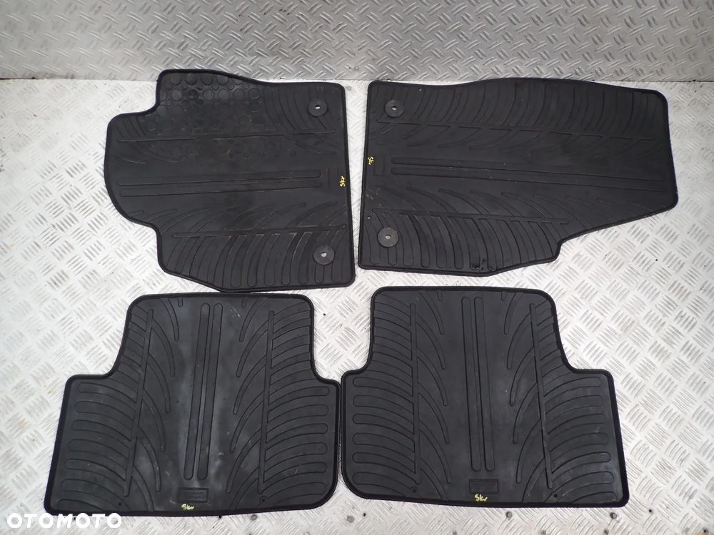 DYWANIKI GUMOWE VW POLO - 1