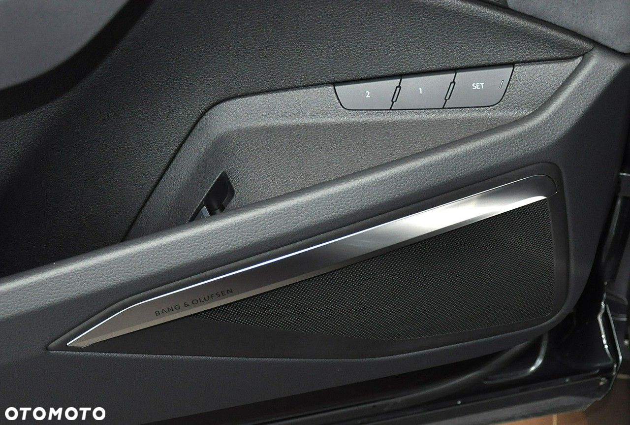 Audi Q8 - 25