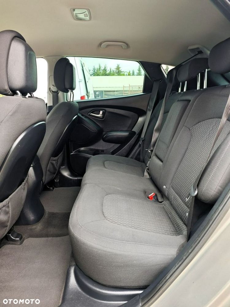 Hyundai ix35 - 23