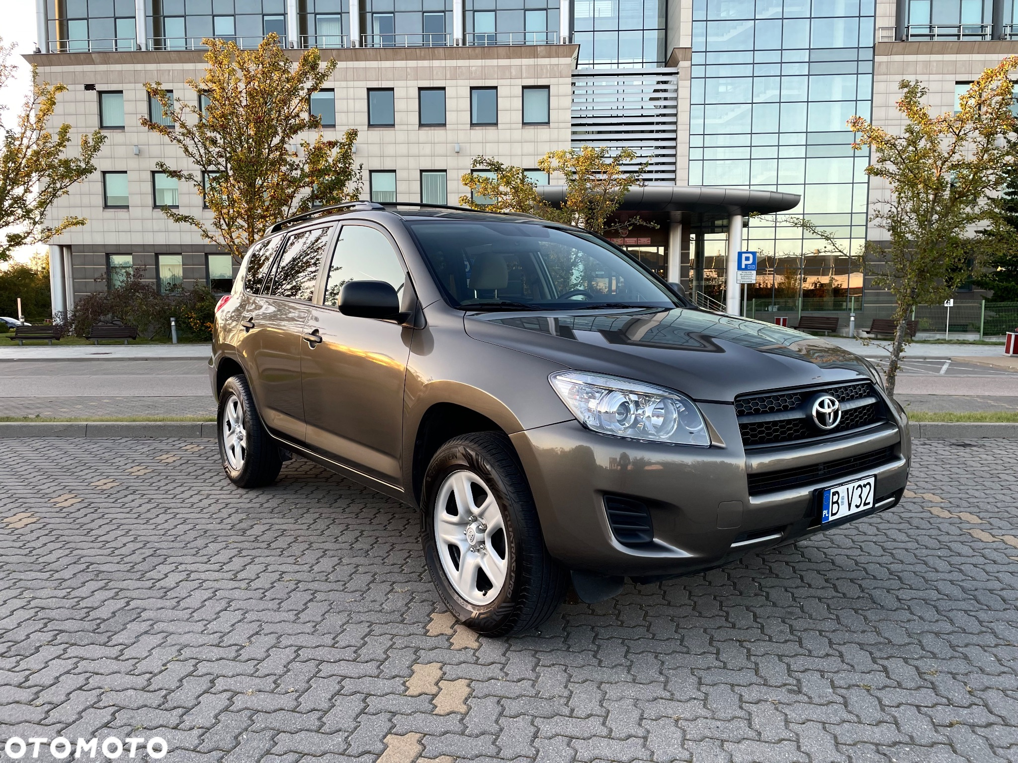 Toyota RAV4 - 2