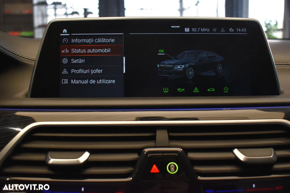 BMW Seria 7 740Ld xDrive MHEV - 17