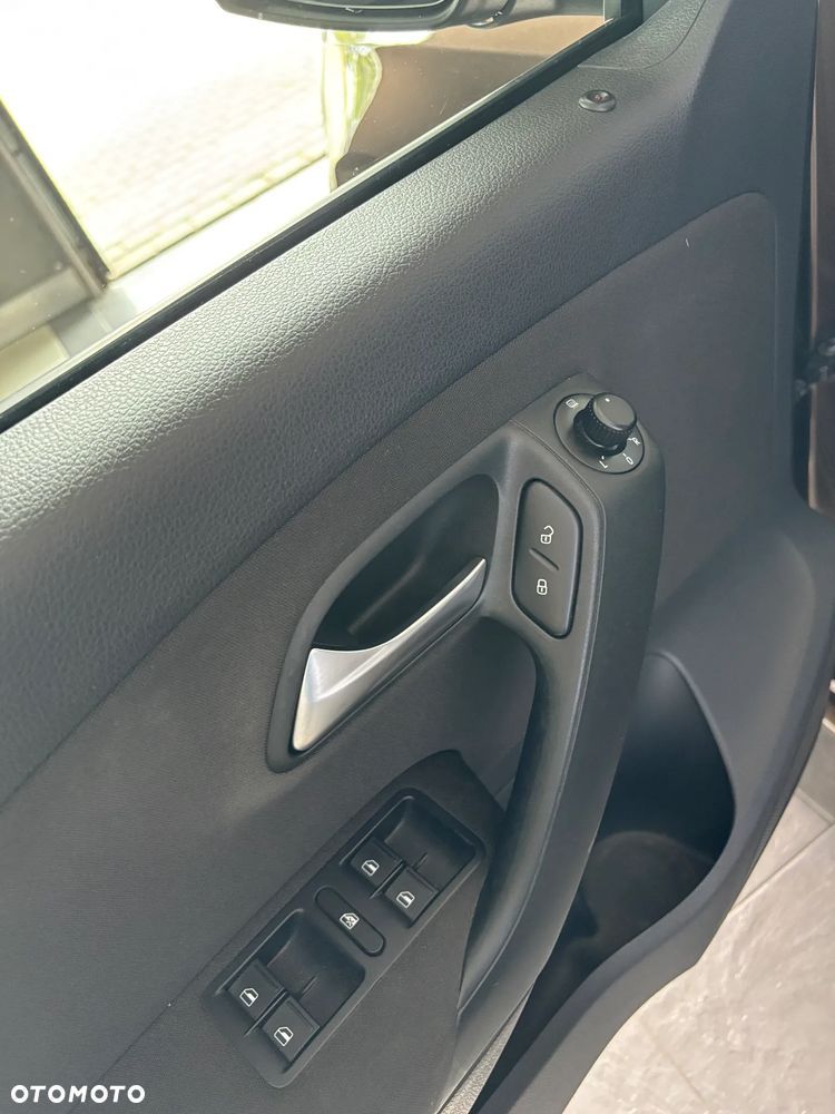 Volkswagen Polo - 31
