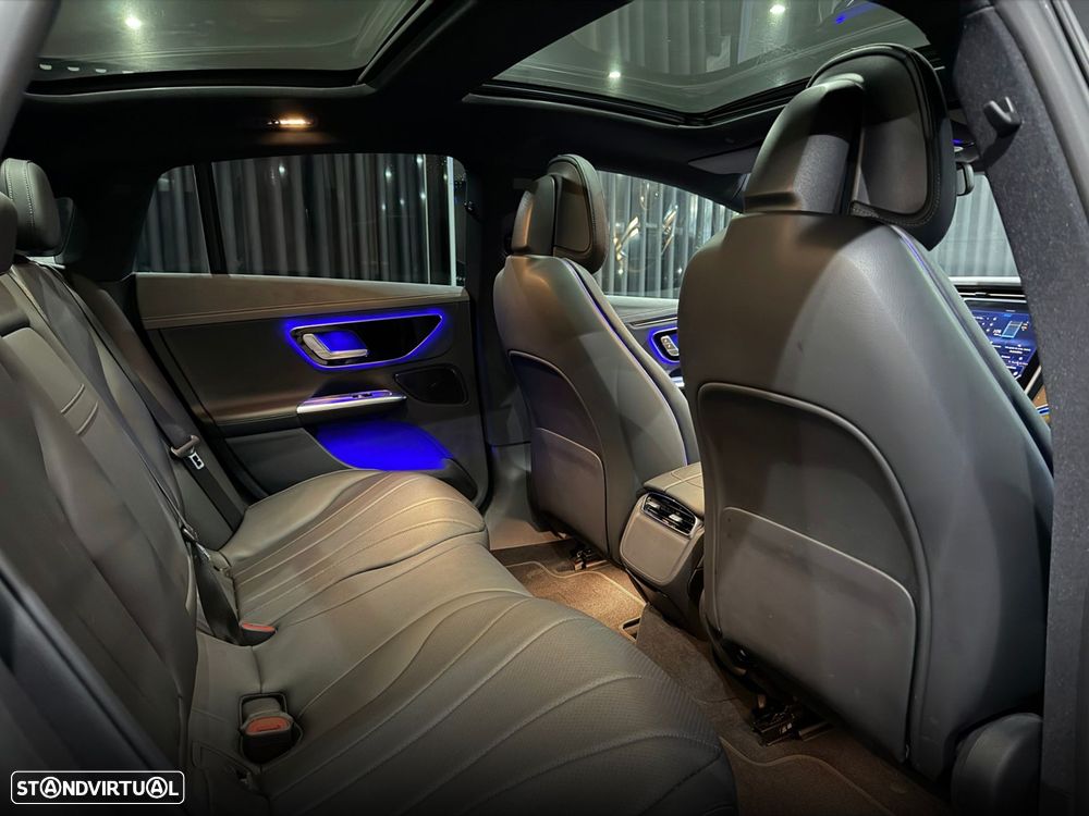 Mercedes-Benz EQE 300 AMG Line - 36