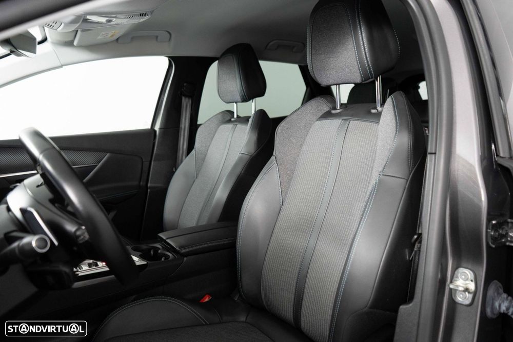 Peugeot 3008 1.6 Hybrid Allure e-EAT8 - 8