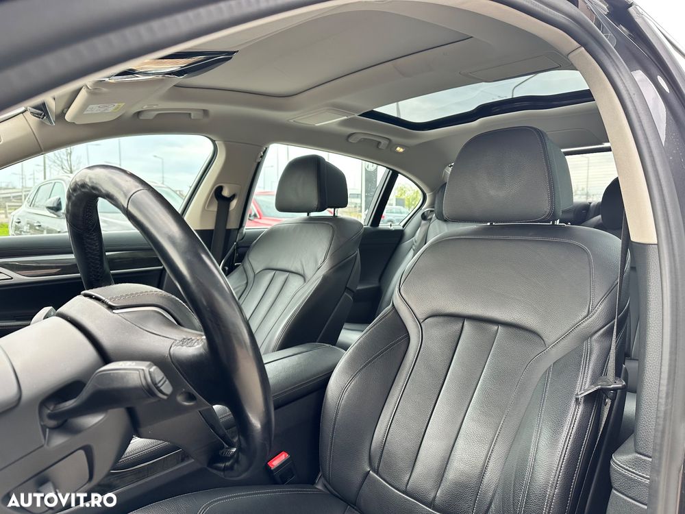 BMW Seria 7 - 22