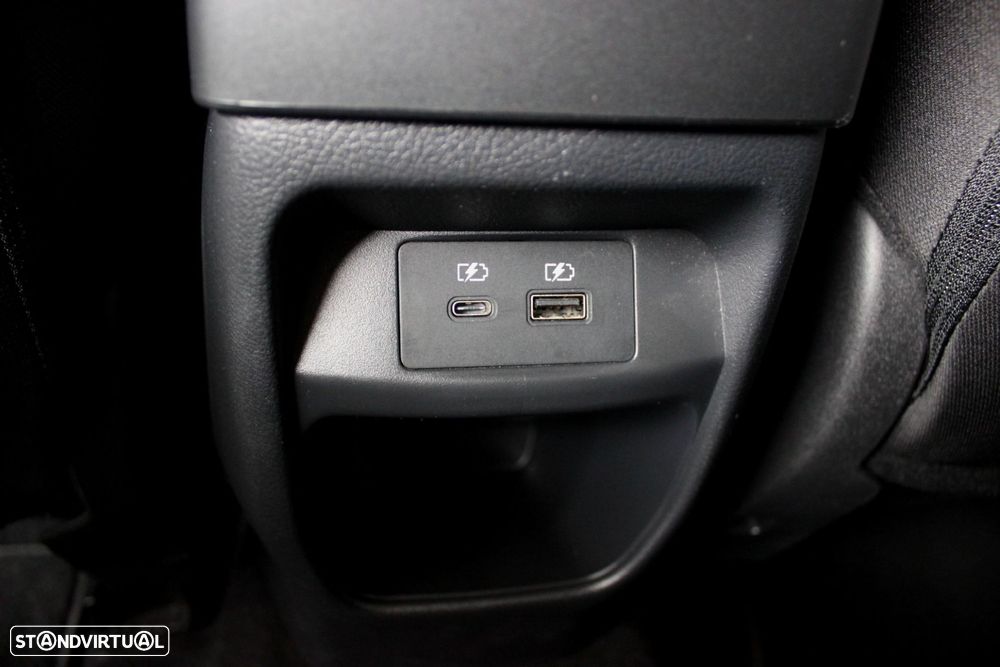 Nissan Juke 1.0 DIG-T N-Connecta NAV. DCT - 45