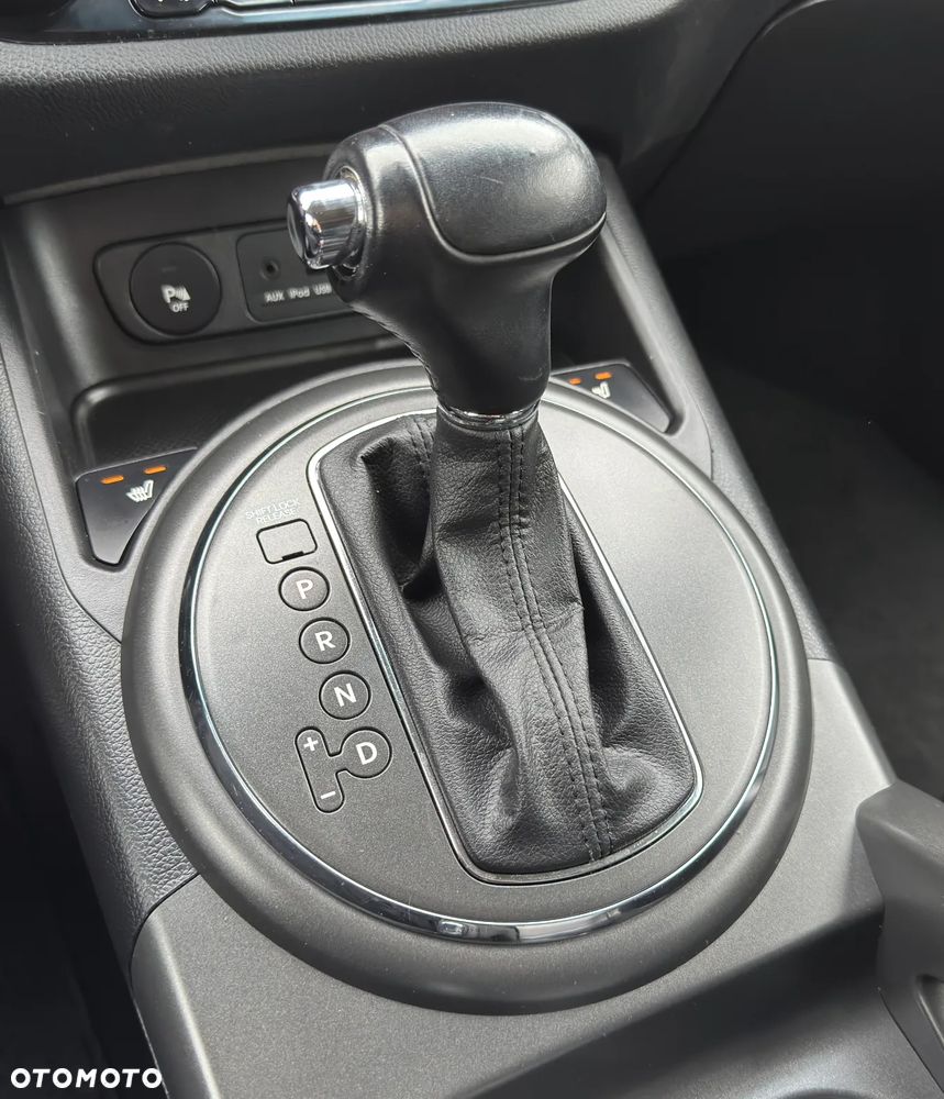 Kia Sportage 2.0 CVVT 4WD Automatik Spirit - 28