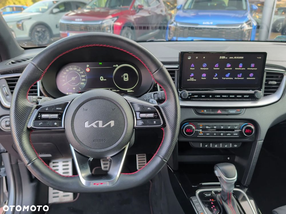 Kia Ceed 1.6 T-GDI GT DCT - 22
