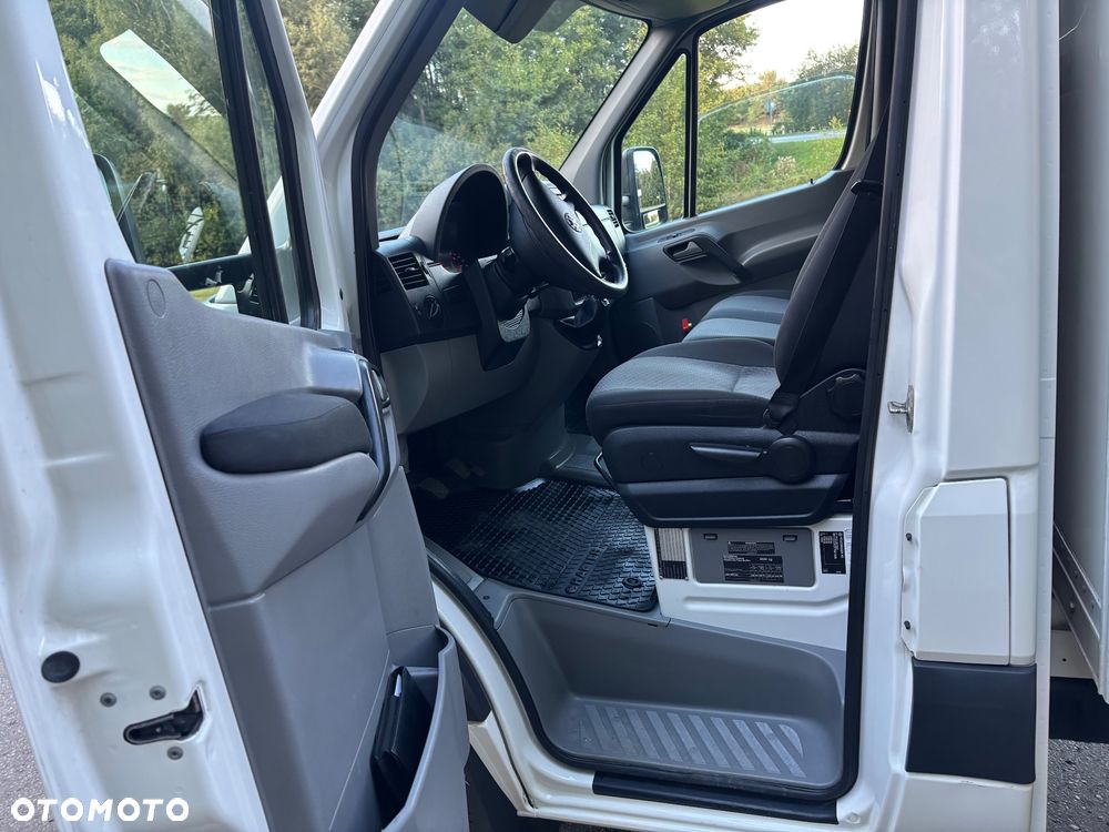Volkswagen Crafter - 17
