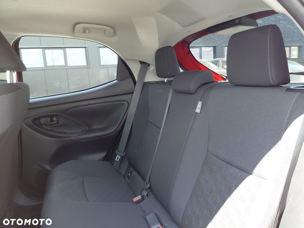 Toyota Yaris Hybrid 1.5 Style - 14