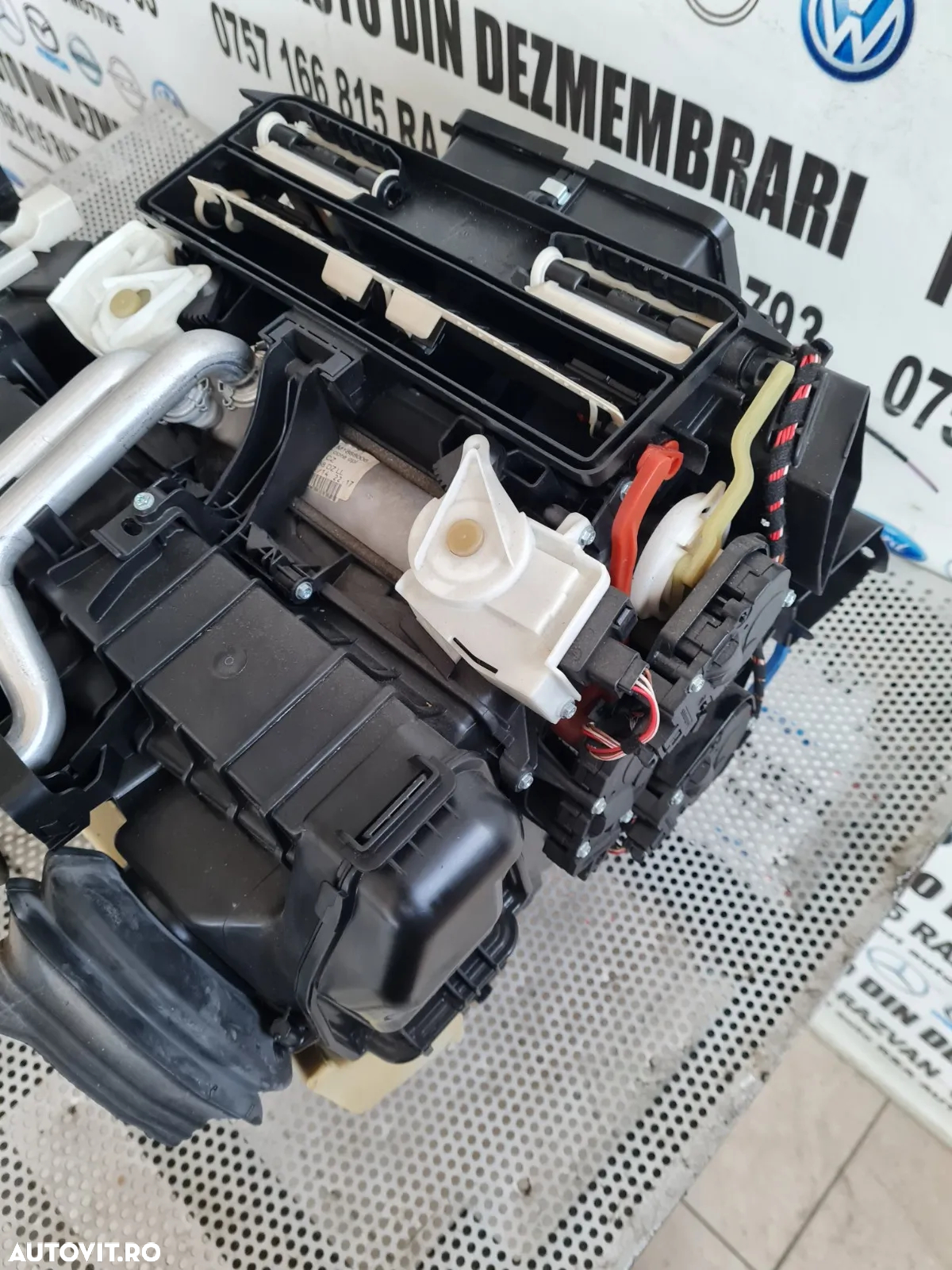 Carcasa Aeroterma Audi A5 2.0 Tdi Euro 5 Motor CJC Cutie Automata NYM An 2012-2013-2014-2015 Volan - 6