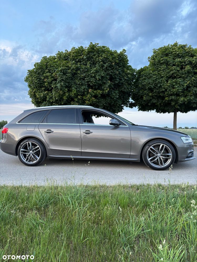Audi A4 Avant 2.0 TDI Quattro - 10