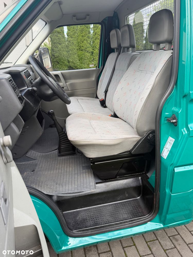 Volkswagen Transporter T4 - 8