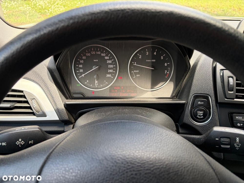 BMW Seria 1 116i - 9