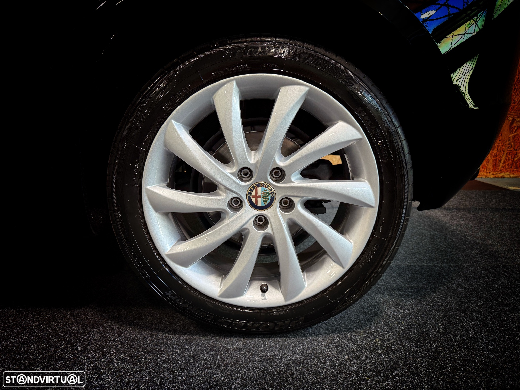 Alfa Romeo Giulietta 1.6 JTDm Distinctive - 36