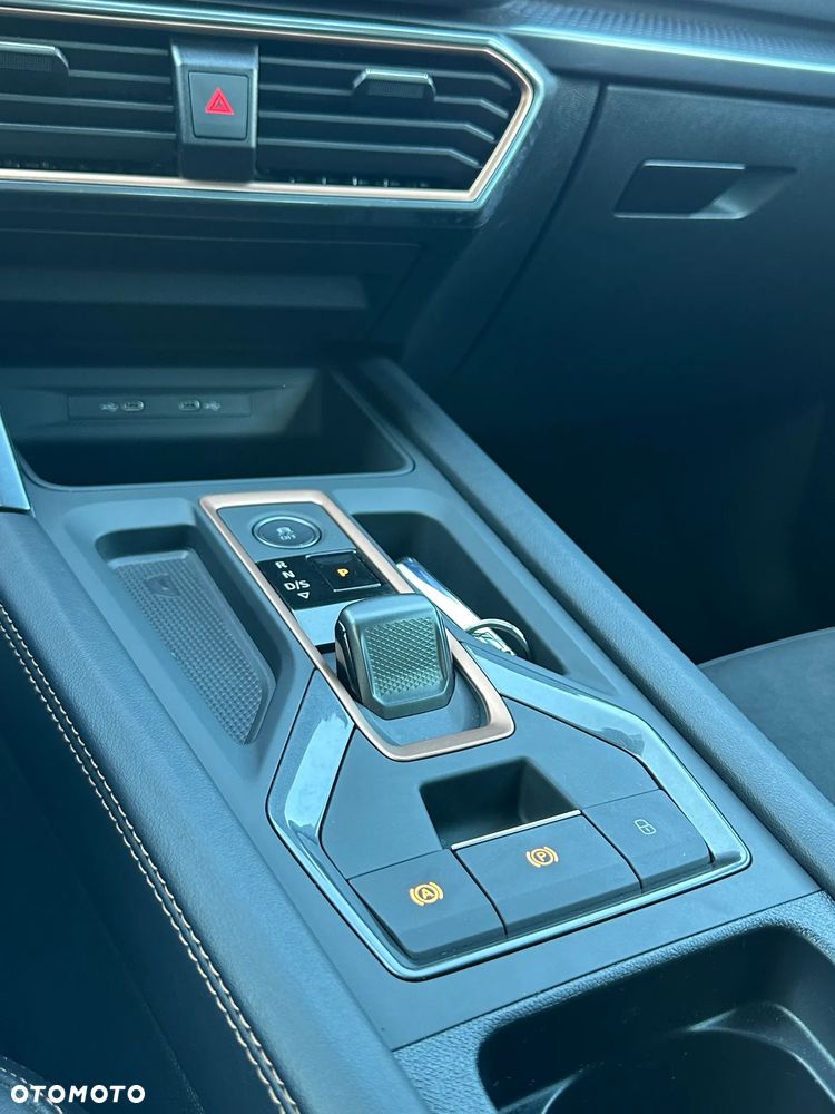 Cupra Formentor 1.5 eTSI mHEV DSG - 18