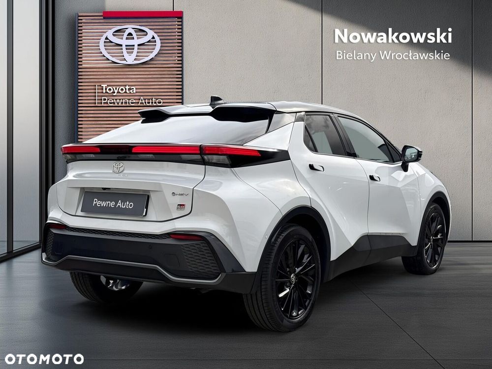 Toyota C-HR - 29