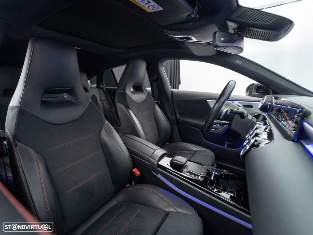 Mercedes-Benz CLA 250 e Shooting Brake AMG Line - 49