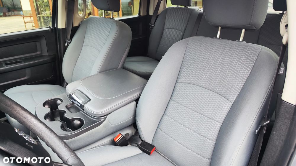 Dodge RAM 5.7 4x4 - 13