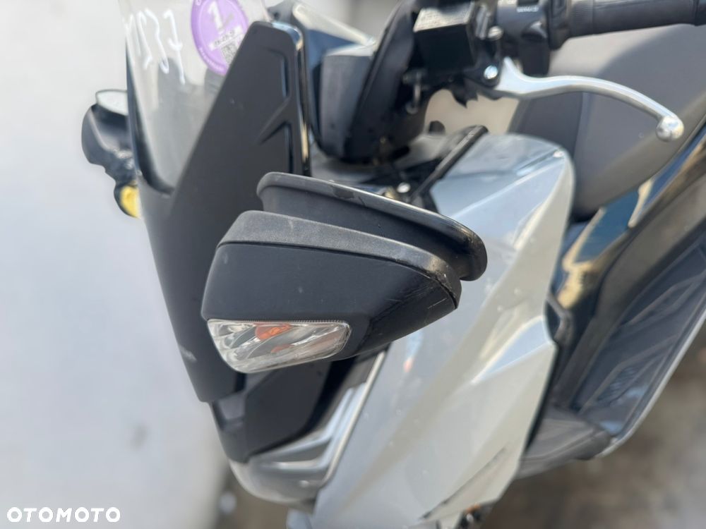 Honda NSS - 8