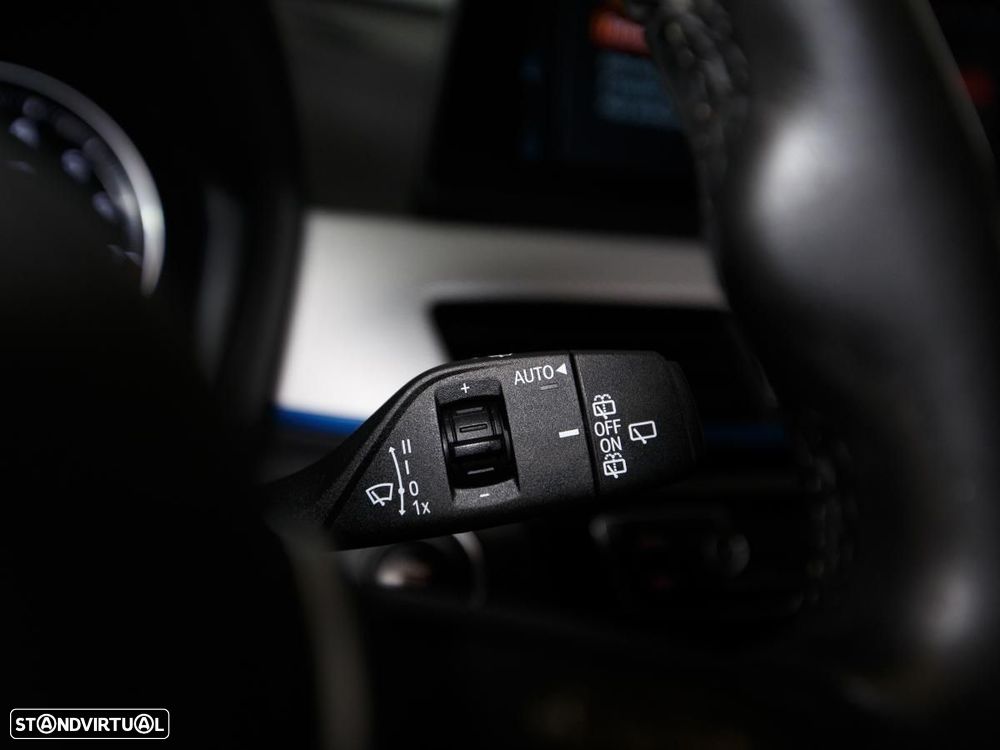 BMW X1 25 e xDrive Pack M - 17