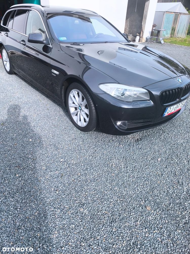 BMW Seria 5 530d xDrive - 4