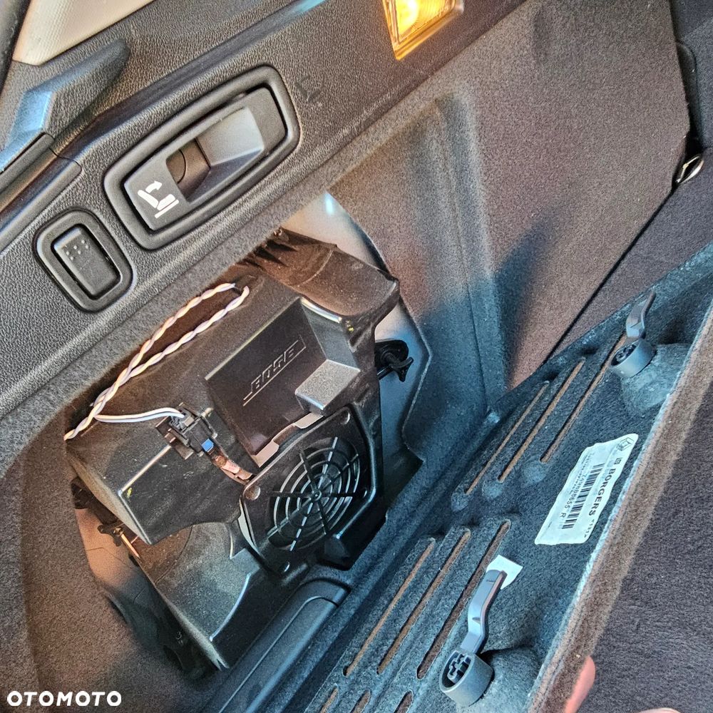 Renault Laguna dCi 150 FAP Bose - 18