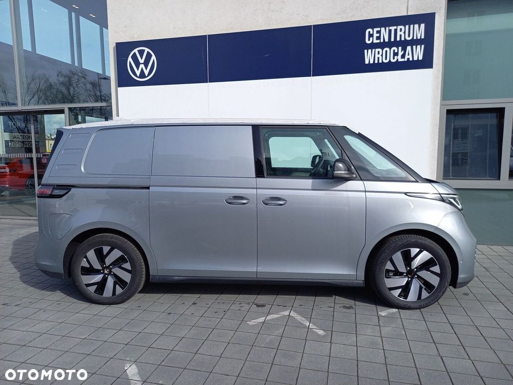 Volkswagen ID. Buzz Cargo 150 kW (204 PS) / skrzynia biegów: automatyczna 1 biegowa rozstaw osi: 2988 mm - 4