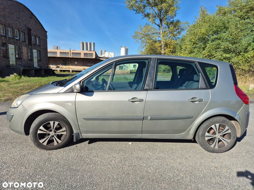 Renault Scenic 1.6 16V Alize - 2