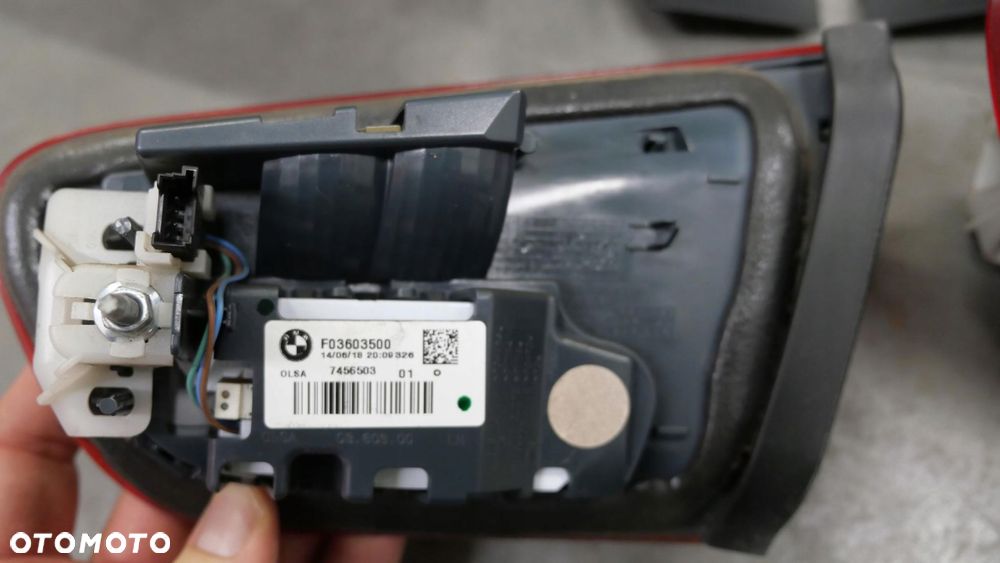 bmw f20 f21 135i 140i lift lampy tył tylne black line 7456502 7456501 - 9