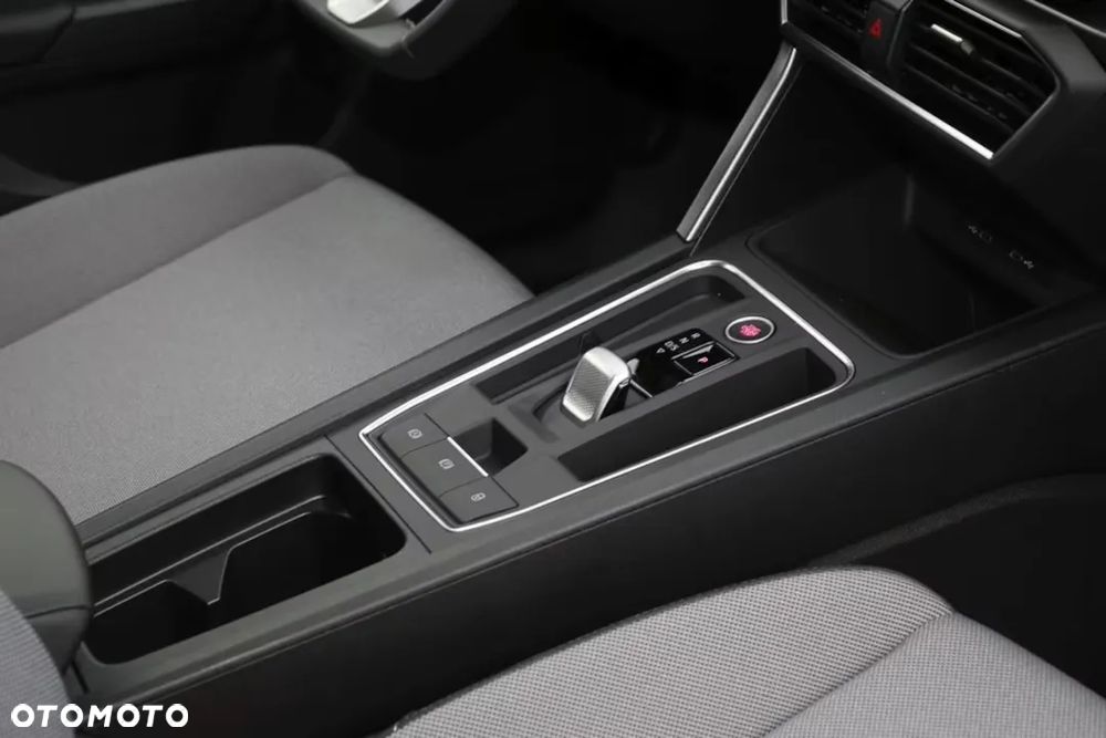 Seat Leon Sportstourer 1.5 eTSI mHEV Style DSG - 15