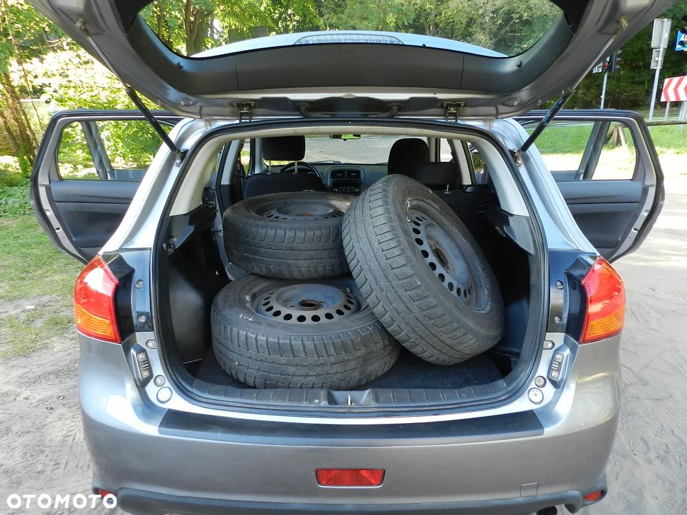Mitsubishi ASX - 13