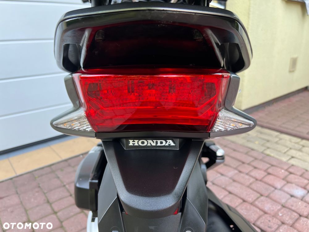 Honda PCX - 38