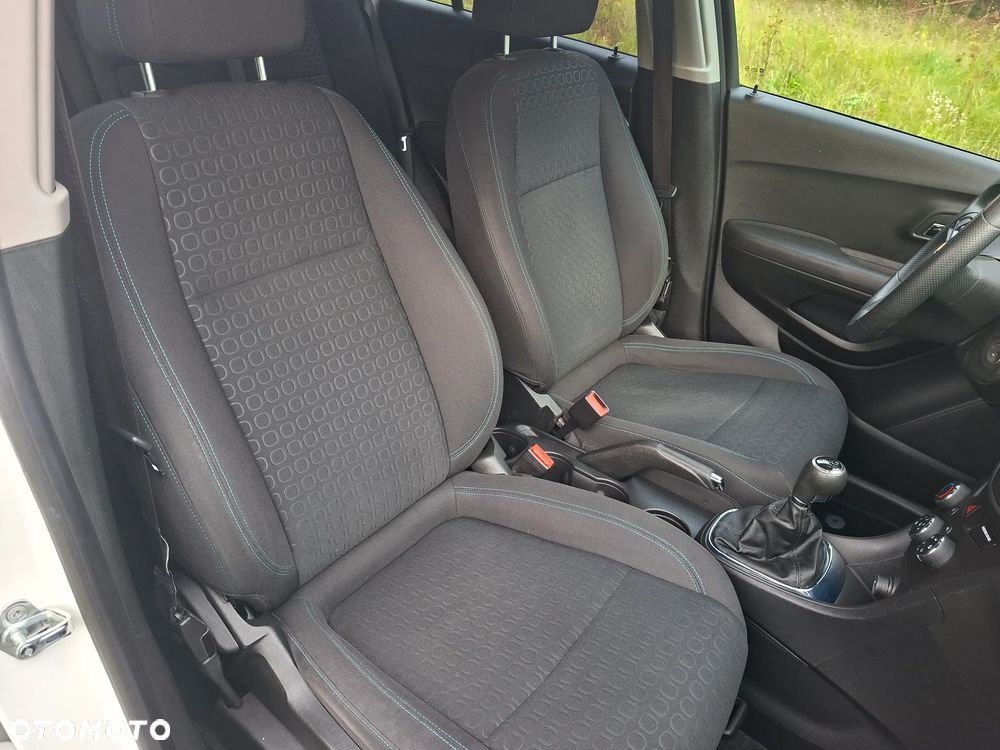 Chevrolet Trax 1.6 LS - 28
