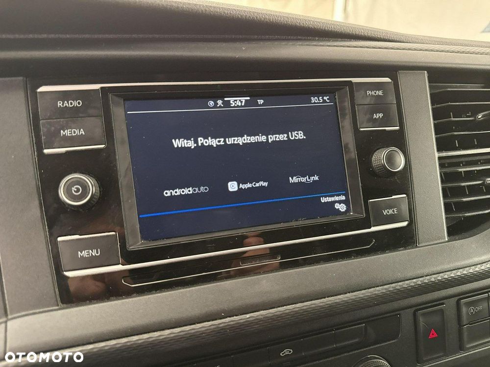 Volkswagen Transporter - 21