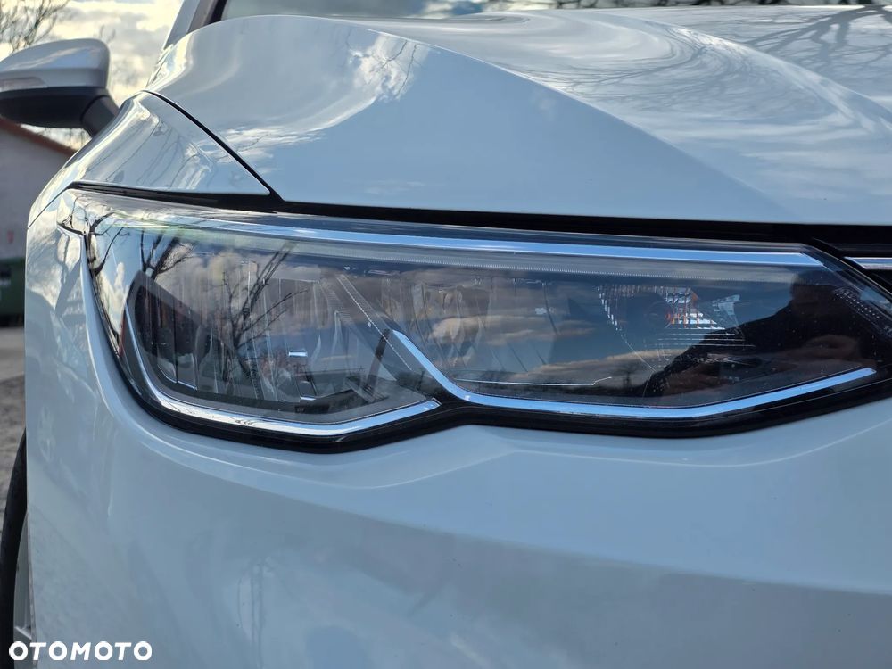 Volkswagen Golf 2.0 TDI Life - 10