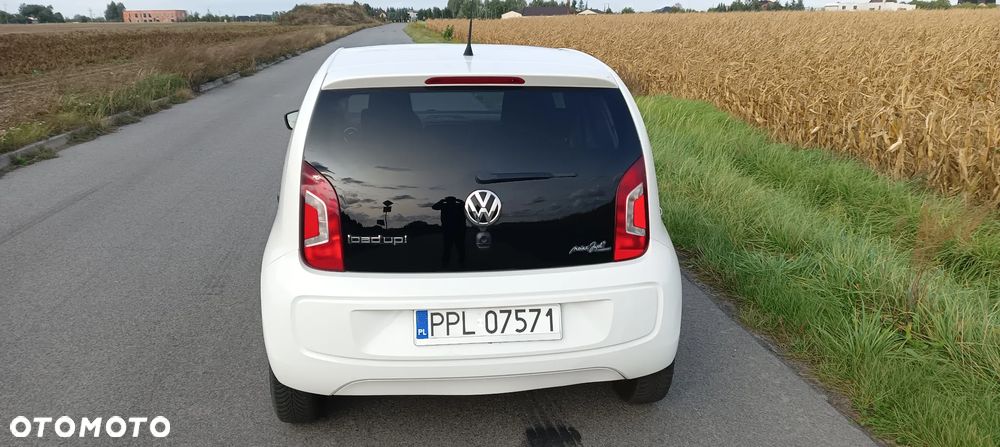 Volkswagen up! - 3
