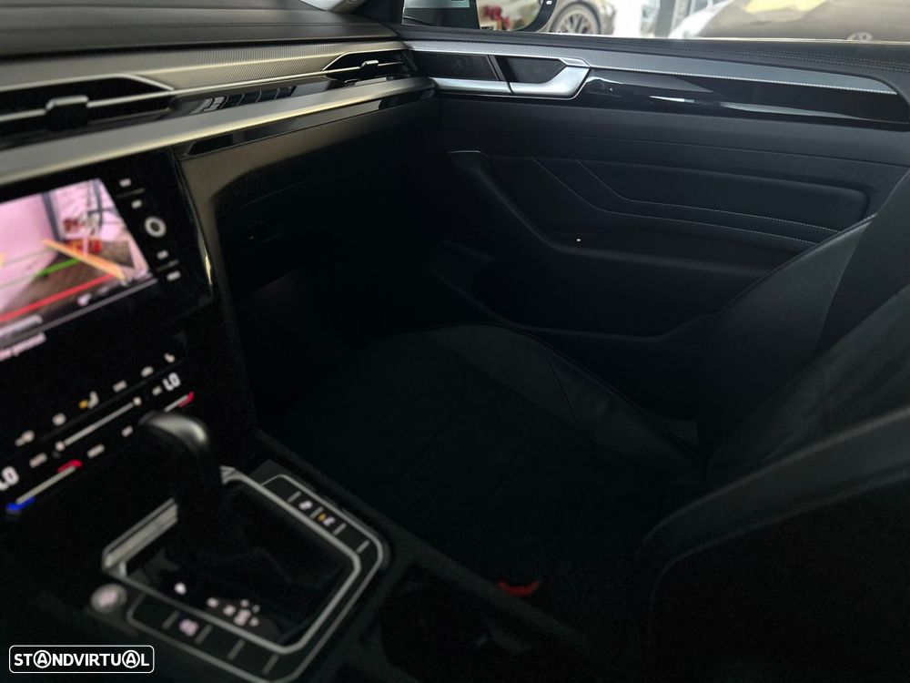 VW Arteon Shooting Brake 2.0 TDI Elegance DSG - 33