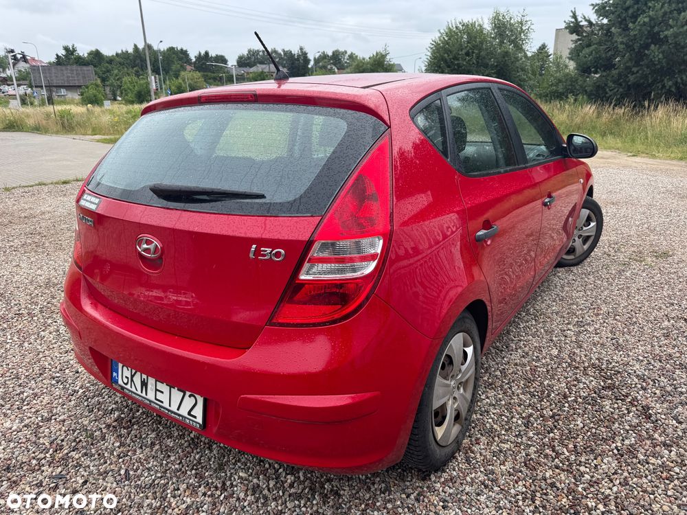 Hyundai i30 1.4 Classic - 4