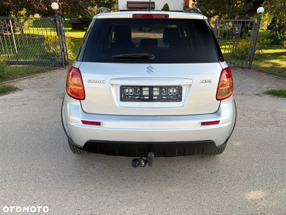 Suzuki SX4 1.6 VVT 4x2 Comfort - 13