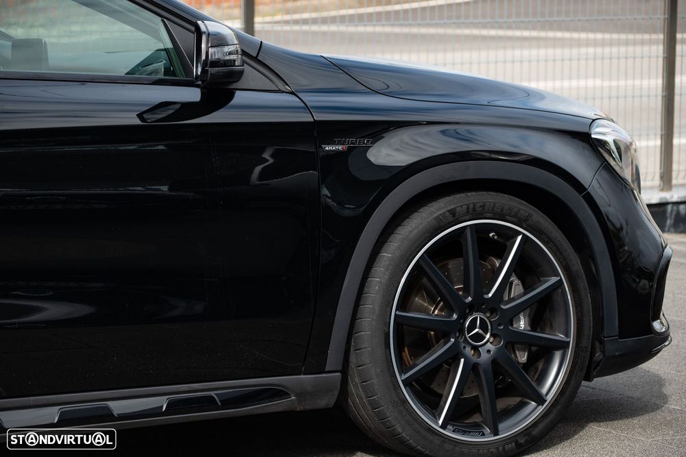 Mercedes-Benz GLA 45 AMG 4-Matic - 9