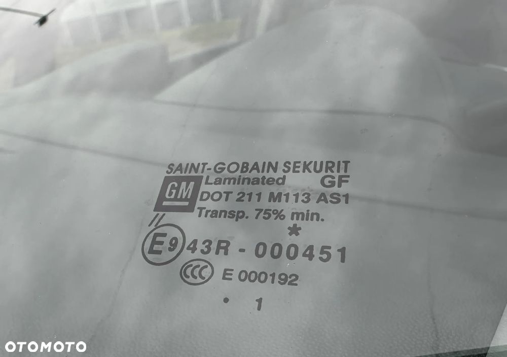 Opel Corsa 1.4 16V Satellite - 9