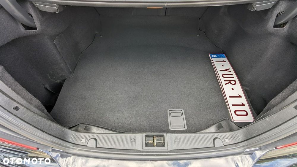 Mercedes-Benz CLK - 38